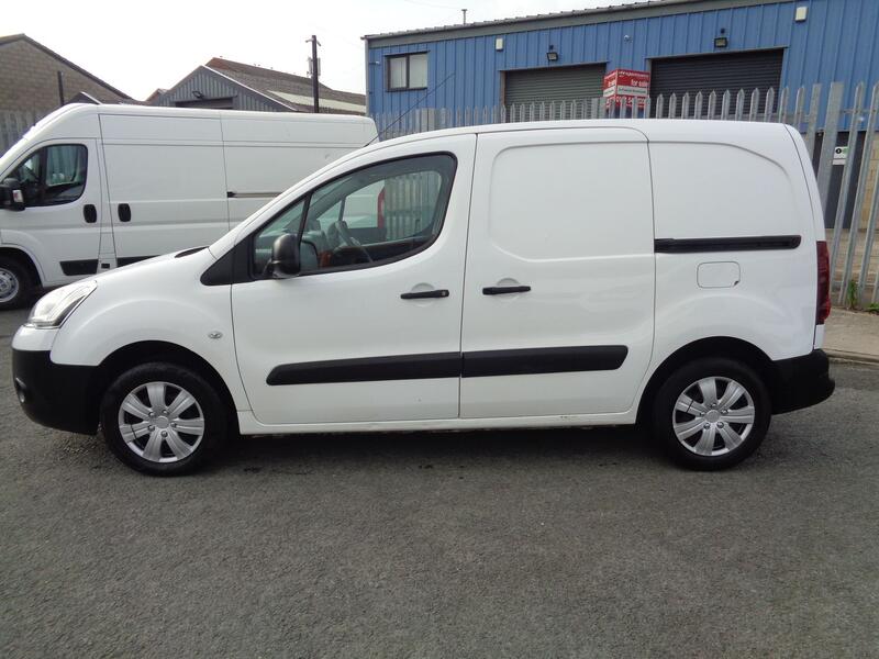 CITROEN BERLINGO 1.6 HDi 625 Enterprise 2014