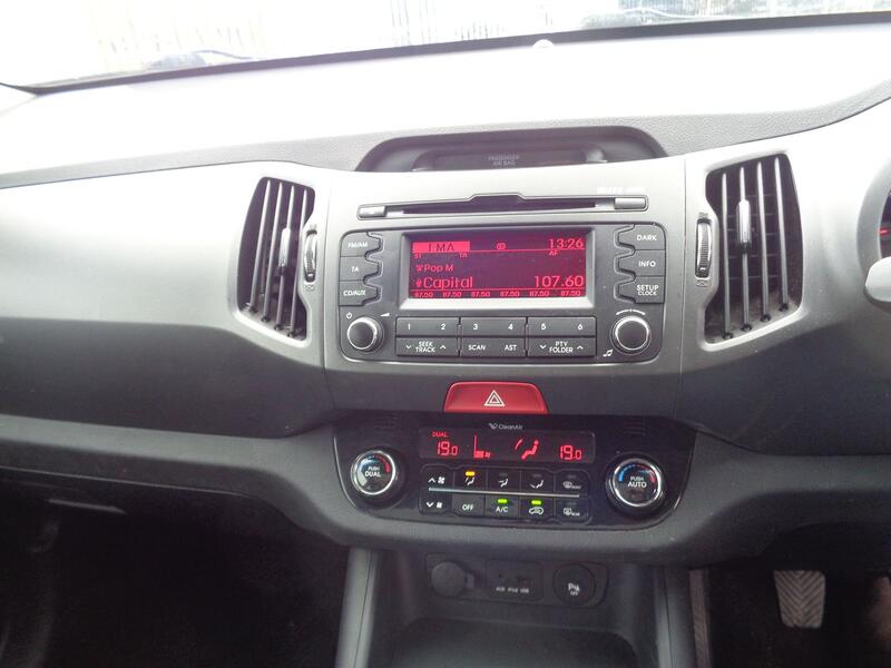 KIA SPORTAGE 2.0 KX-3  2011