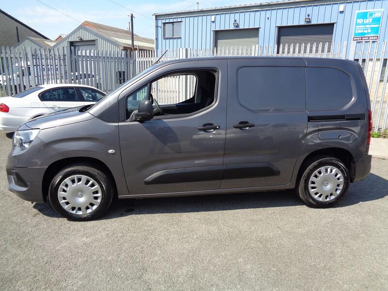 VAUXHALL COMBO 1.6 Turbo D 2000 Sportive 2019